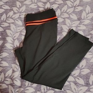 Hannah Capri Leggings